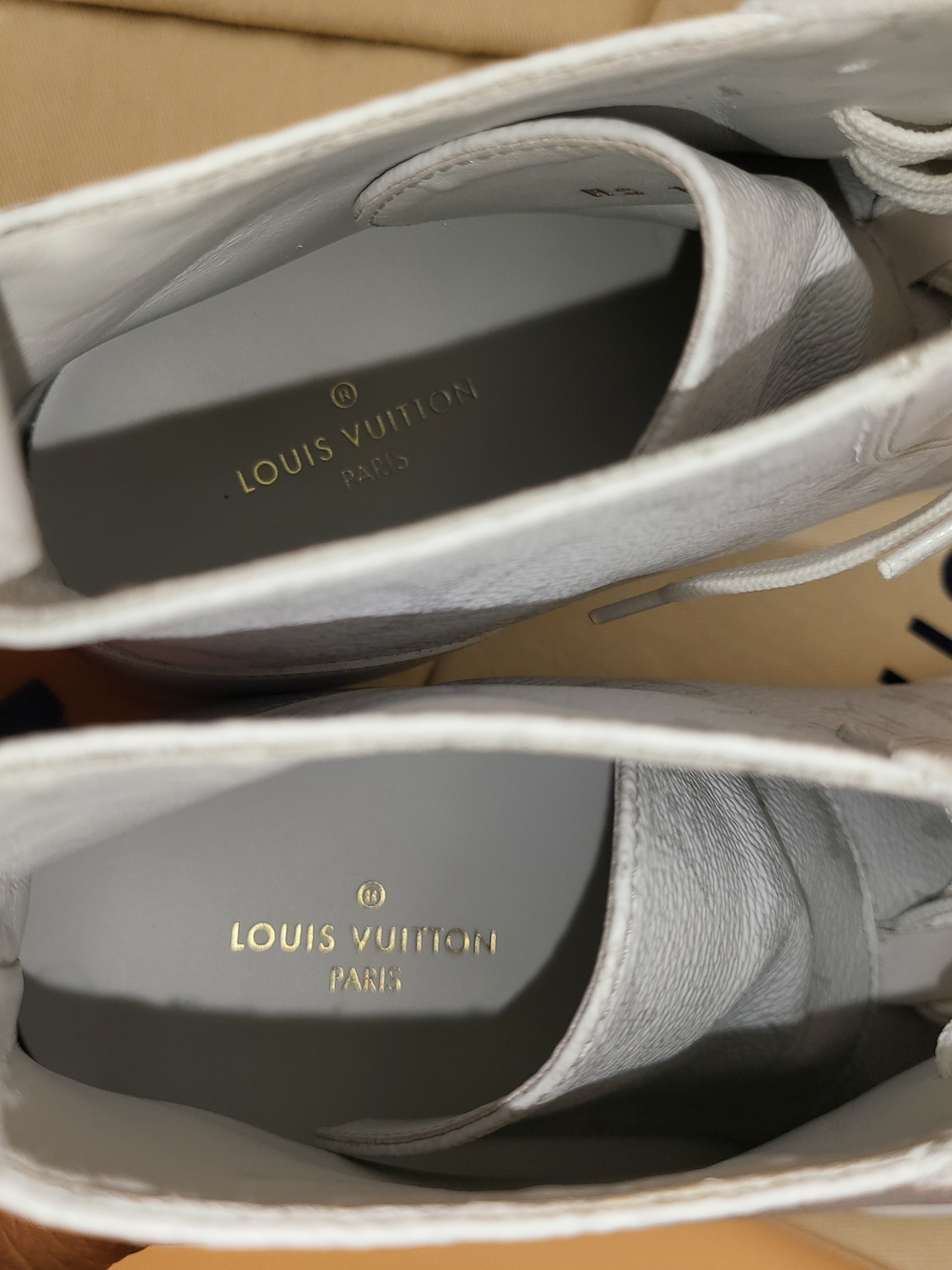 Louis Vuitton Match Up Sneaker Gray LV Monogram Leather, Authentic!! - Picture 16 of 16